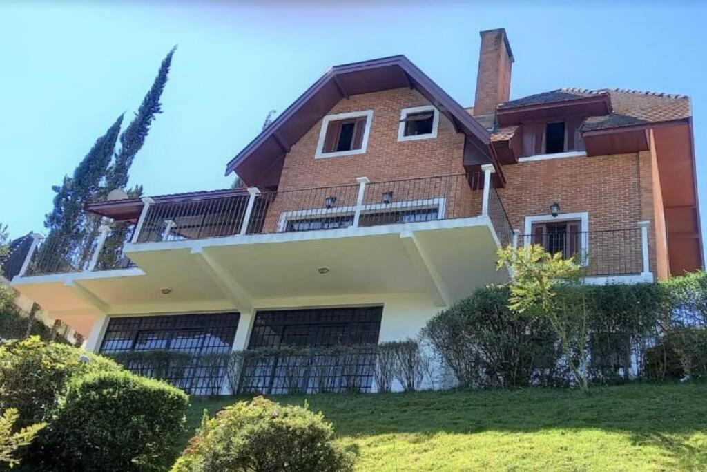 Casa E Vista Privilegiadas No Alto Do Capivari Campos do Jordao Luaran gambar